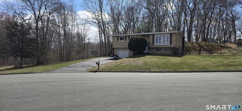 34 Country Club Dr, Ledyard, CT, 06339-1716 | Card Image
