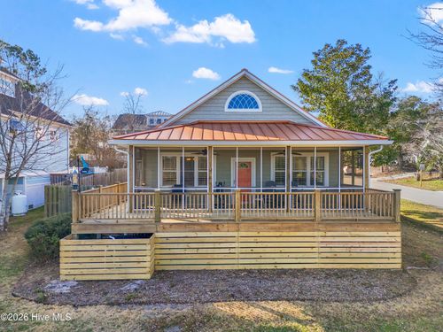 1501 E Yacht Dr, Oak Island, NC, 28465-6440 | Card Image