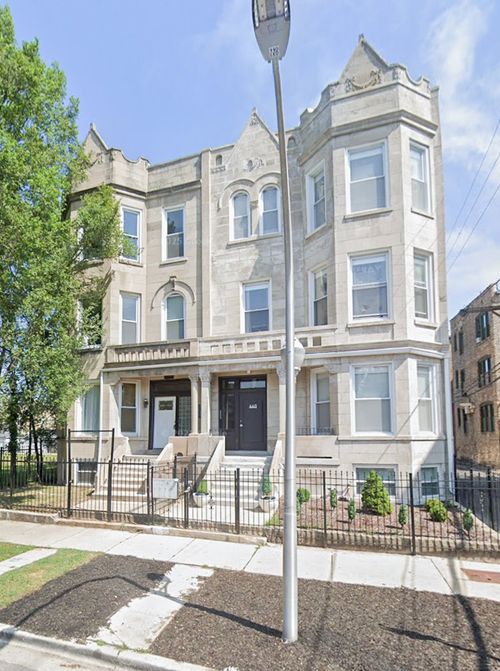 apt-3-438 E 49th St, CHICAGO, IL, 60615-1620 | Card Image