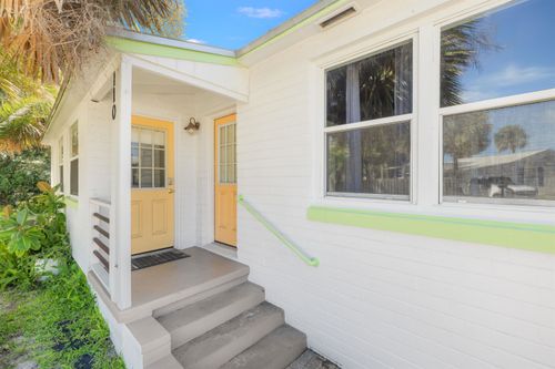 110 Anastasia Lodge Dr, St Augustine, FL, 32080-5943 | Card Image