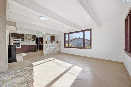 106 Casey Ave, Richland, WA, 99352-4519 | Card Image