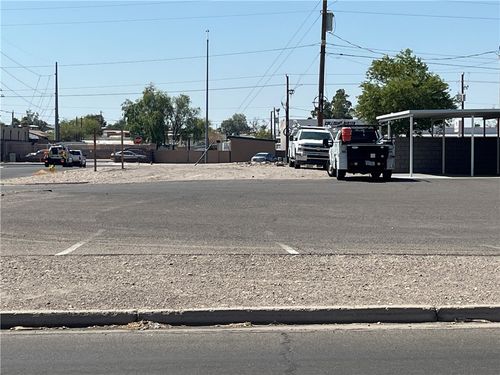868 Gemstone Ave, Bullhead City, AZ, 86442-6485 | Card Image