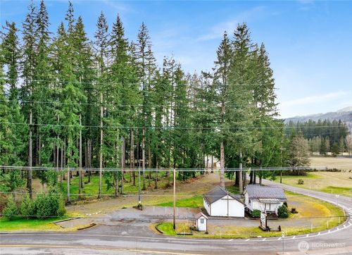6449 Mt Baker Hwy, Deming, WA, 98244-9502 | Card Image