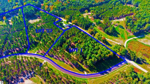 Unit 1 Dockery Rd Nw, Williamsburg, MI, 49690 | Card Image