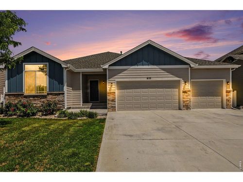 655 S Mountain View Dr, Eaton, CO, 80615-8829 | Card Image