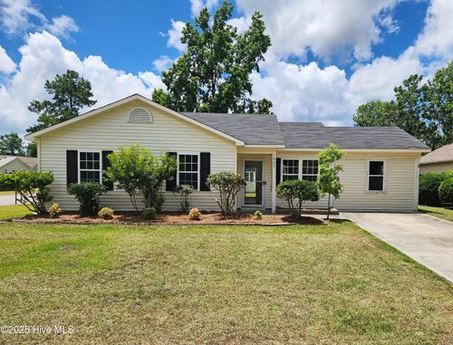 627 Lanvale Hills Cir, Leland, NC, 28451-9314 | Card Image