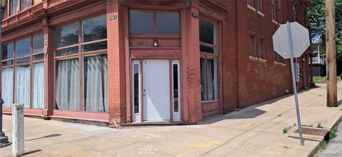 1-1421 Penn St, Saint Joseph, MO, 64503-2518 | Card Image