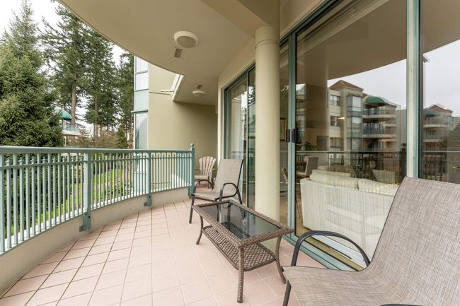 201 - 1745 Martin Drive, Condo with 2 bedrooms, 2 bathrooms and 1 parking in Surrey BC | Image 27