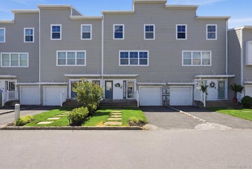 7305 Lighthouse Drive, New York, NY, 11692 | Card Image