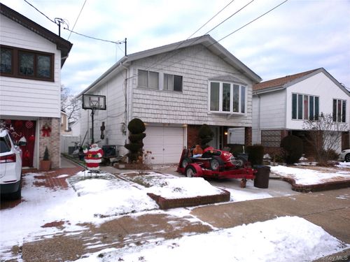 160 86th St, Howard Beach, NY, 11414-3030 | Card Image