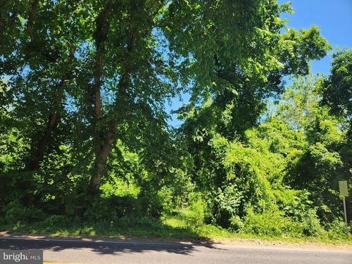 10 &amp; 6 Carter Road, Princeton, NJ, 08540 | Card Image