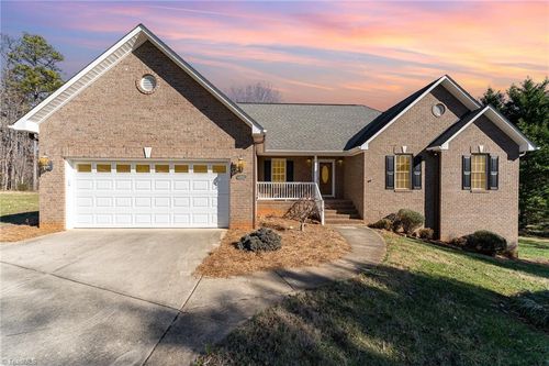 102 Colony Court, Randleman, NC, 27317 | Card Image