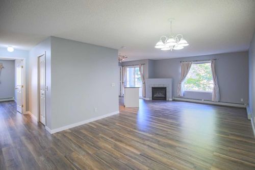 202-5202 Valleyview Pk Se, Calgary, AB, T2B3R6 | Card Image