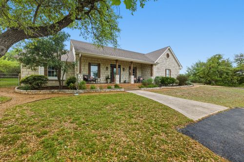 508 S Lariat Cir, Dripping Springs, TX, 78620-2742 | Card Image