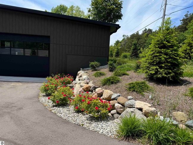 12639 N Northport Point Rd, Home with 0 bedrooms, 0 bathrooms and null parking in Northport MI | Image 33