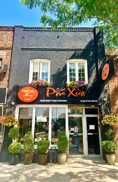 1768 St Clair Ave W, Toronto, ON, M6N1J3 | Card Image