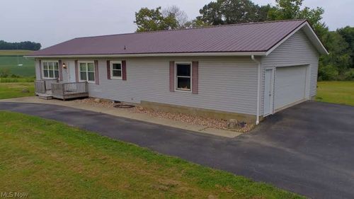 999 W Hutton Rd, Wooster, OH, 44691-9036 | Card Image