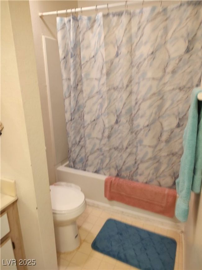 APT-3001 - 3550 Bay Sands Dr, Condo with 2 bedrooms, 1 bathrooms and null parking in Laughlin NV | Image 15