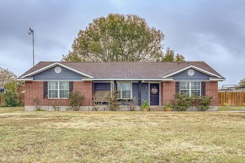602 Pouncey St, Smiley, TX, 78159 | Card Image