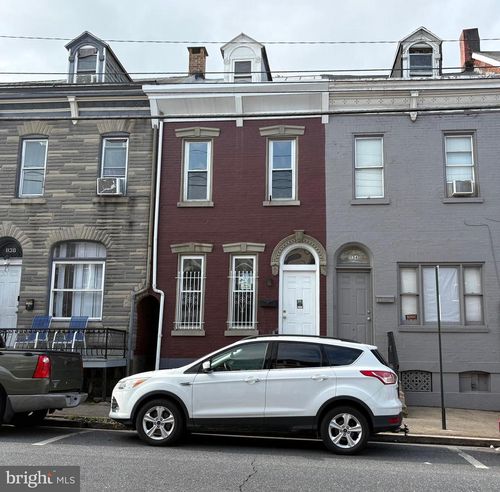 1136 Cotton St, READING, PA, 19602-2060 | Card Image