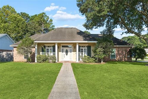 1933 Marlin Dr, Mandeville, LA, 70448-1070 | Card Image