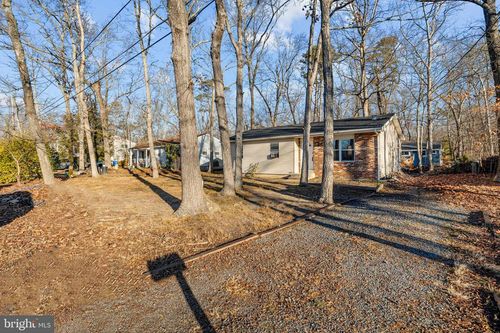 315 W Virginia Rd, BROWNS MILLS, NJ, 08015-5301 | Card Image