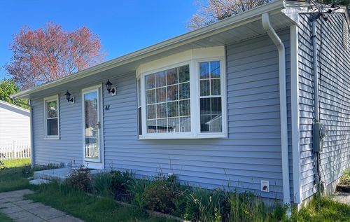 48 Briarwood Dr, New Bedford, MA, 02745-4208 | Card Image