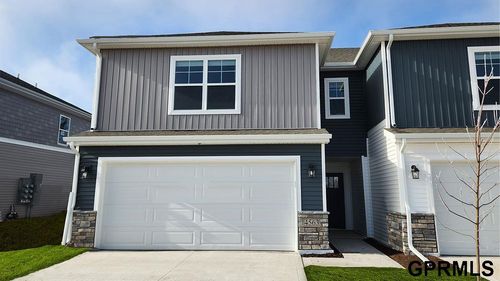 20571 Margo St, Gretna, NE, 68028-8134 | Card Image