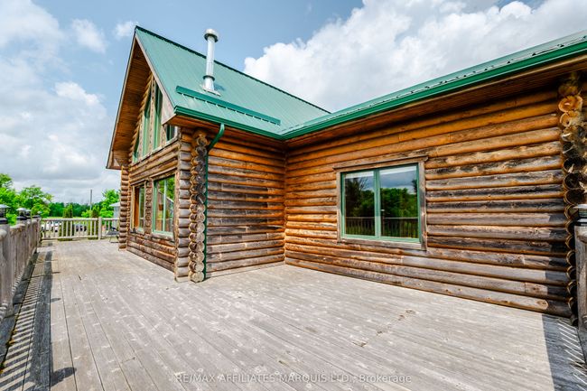 19799 County Rd, House other with 4 bedrooms, 3 bathrooms and 15 parking in Dunvegan ON | Image 32