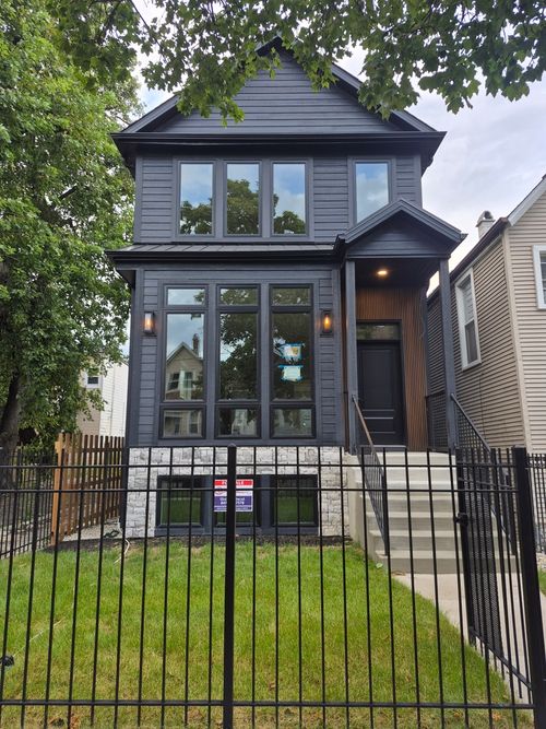 3508 W Belden Ave, Chicago, IL, 60647-2410 | Card Image