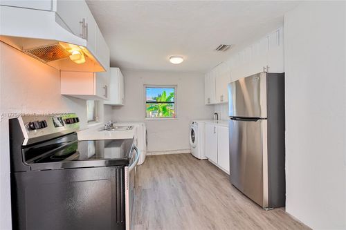 6130 Sw 32nd St, Miramar, FL, 33023-5120 | Card Image