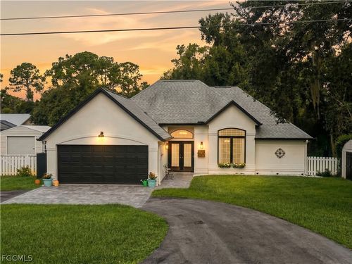 1090 Woods Dr, FORT DENAUD, FL, 33935-6607 | Card Image