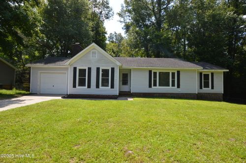 307 Stillwood Dr, Jacksonville, NC, 28540-3048 | Card Image