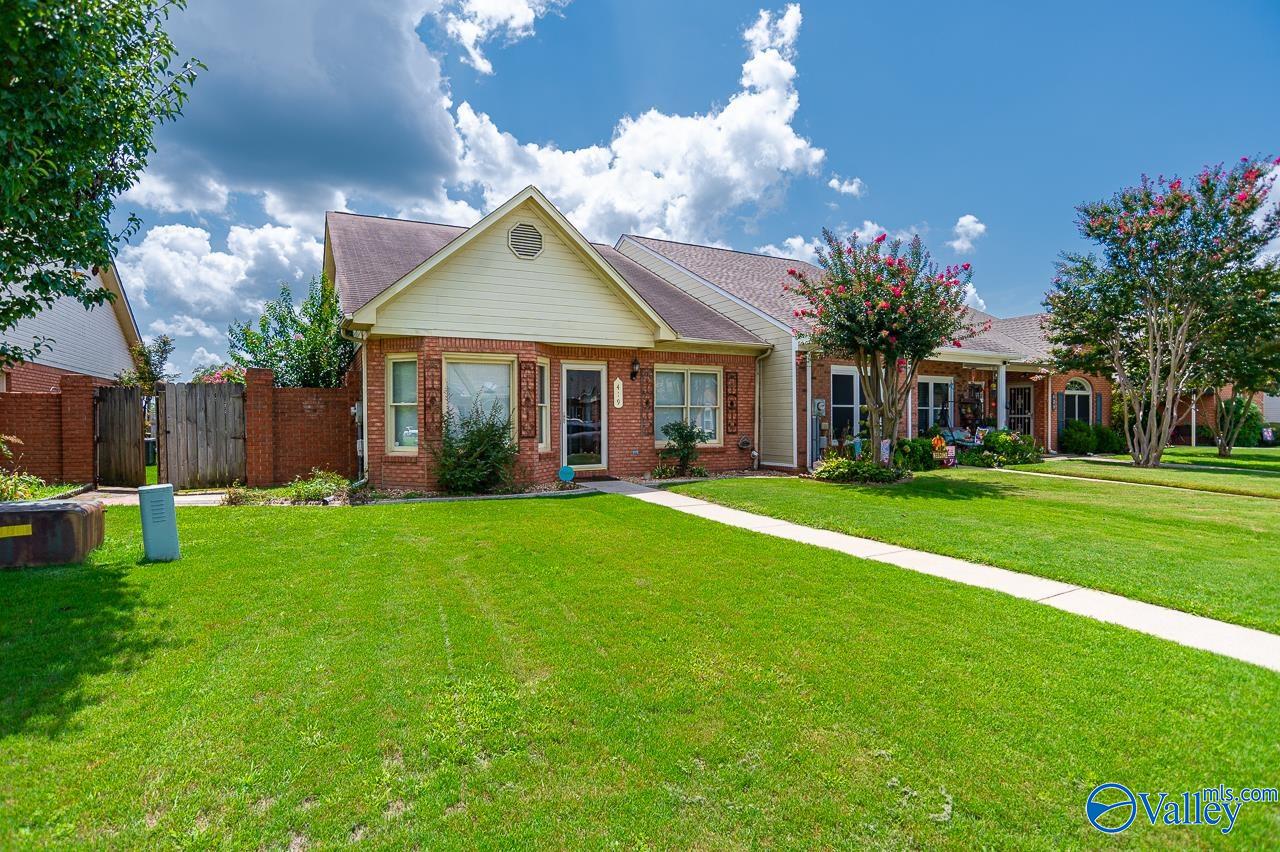 Bromwich St, Decatur, AL 35603