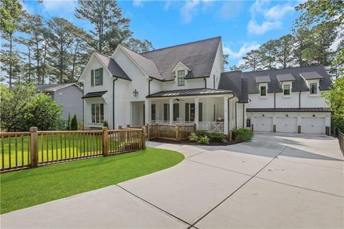 4250 Summit Dr, Marietta, GA, 30068-4154 | Card Image