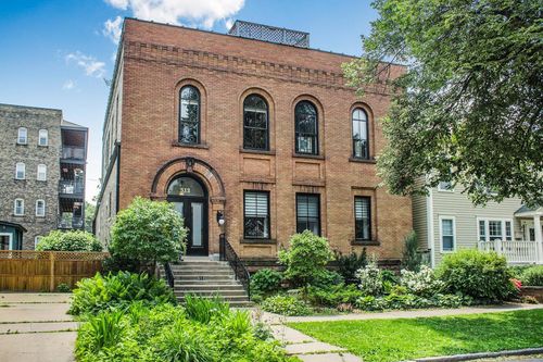 apt-1-512 Laurel Ave, Saint Paul, MN, 55102-4622 | Card Image