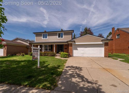 5 Snow Ct, Dearborn, MI, 48124-4138 | Card Image