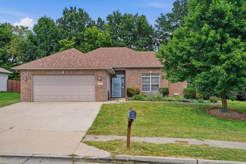 5411 Sandrock Dr, Columbia, MO, 65202-5547 | Card Image