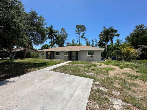 17396 E Carnegie Cir, FORT MYERS, FL, 33967 | Card Image