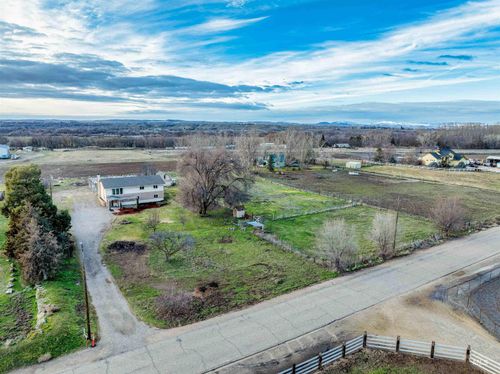 10947 Iowa Ave, Payette, ID, 83661-5054 | Card Image