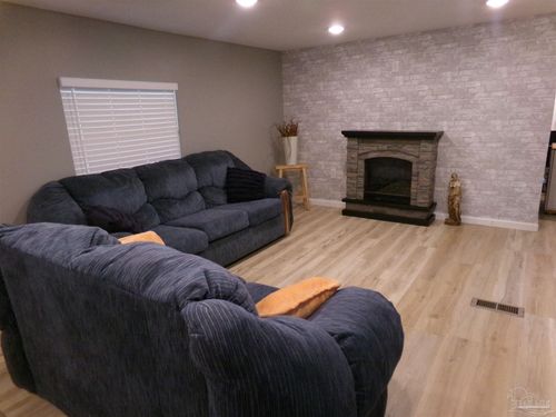 4363 Reinsma Rd, Milton, FL, 32583-2801 | Card Image