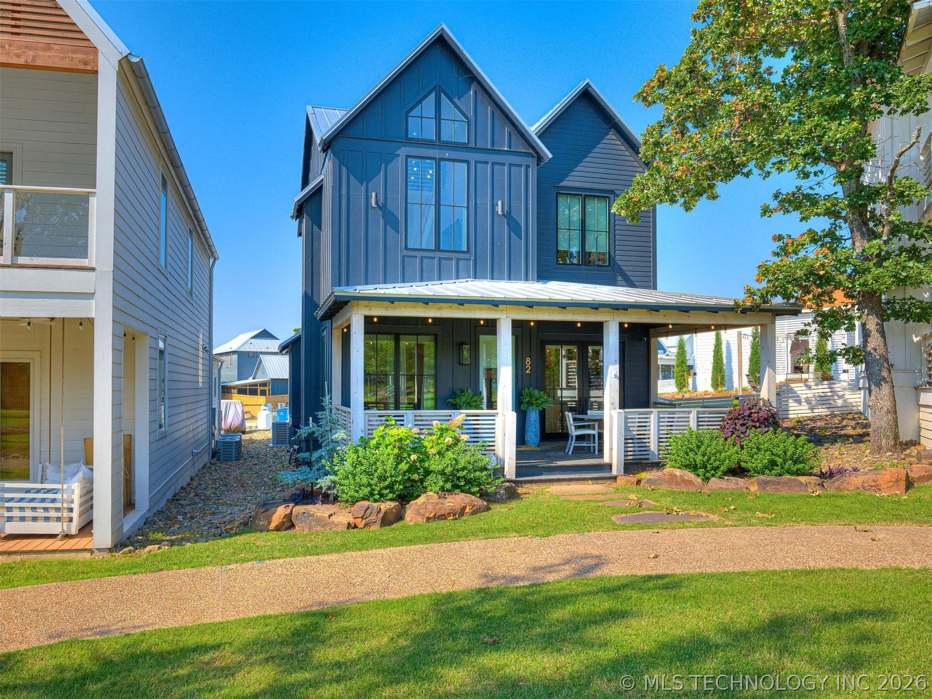 Residential in Carlton Landing