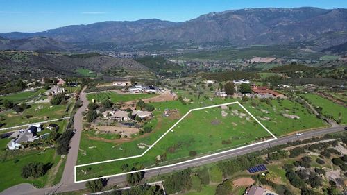 30638 Pauma Heights Rd, Valley Center, CA, 92082-4647 | Card Image