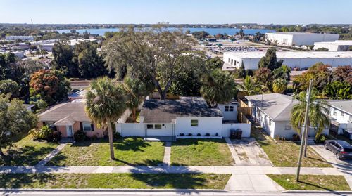 3219 Windsor Ave, West Palm Beach, FL, 33407-5027 | Card Image