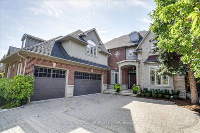 1143 Riverbank Way, House other with 4 bedrooms, 5 bathrooms and 11 parking in Oakville ON | Image 3