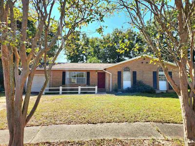 5600 Adelyn Rd, House other with 3 bedrooms, 2 bathrooms and 1 parking in Pensacola FL | Image 1