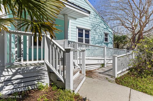 300 Carolina Sands Dr, Carolina Beach, NC, 28428-4605 | Card Image