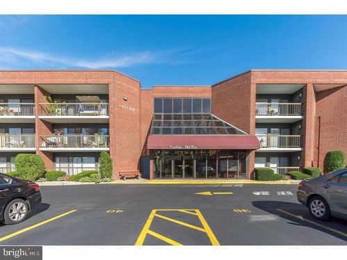 apt-310-2131 Welsh Rd, PHILADELPHIA, PA, 19115-4954 | Card Image