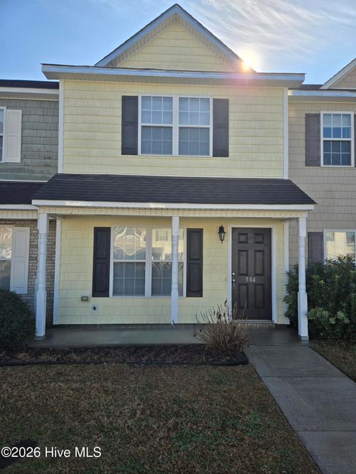 504 Streamwood Dr, Jacksonville, NC, 28546-8388 | Card Image