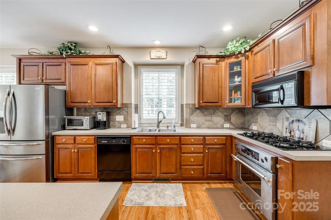 908 Thorn Ridge Ln, House other with 3 bedrooms, 4 bathrooms and null parking in Lake Wylie SC | Image 26